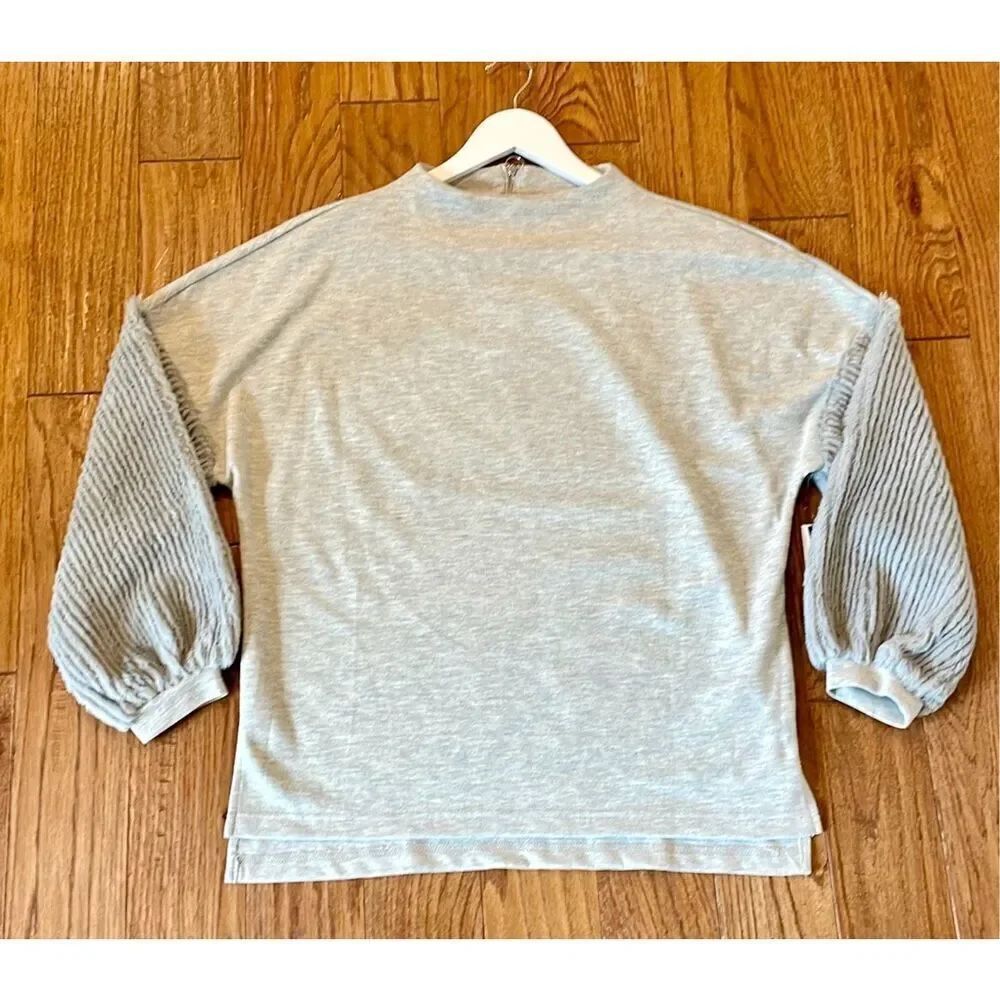 Catherine Malandrino NWT grey faux fur puff sleeve sweater small - Picture 12 of 12